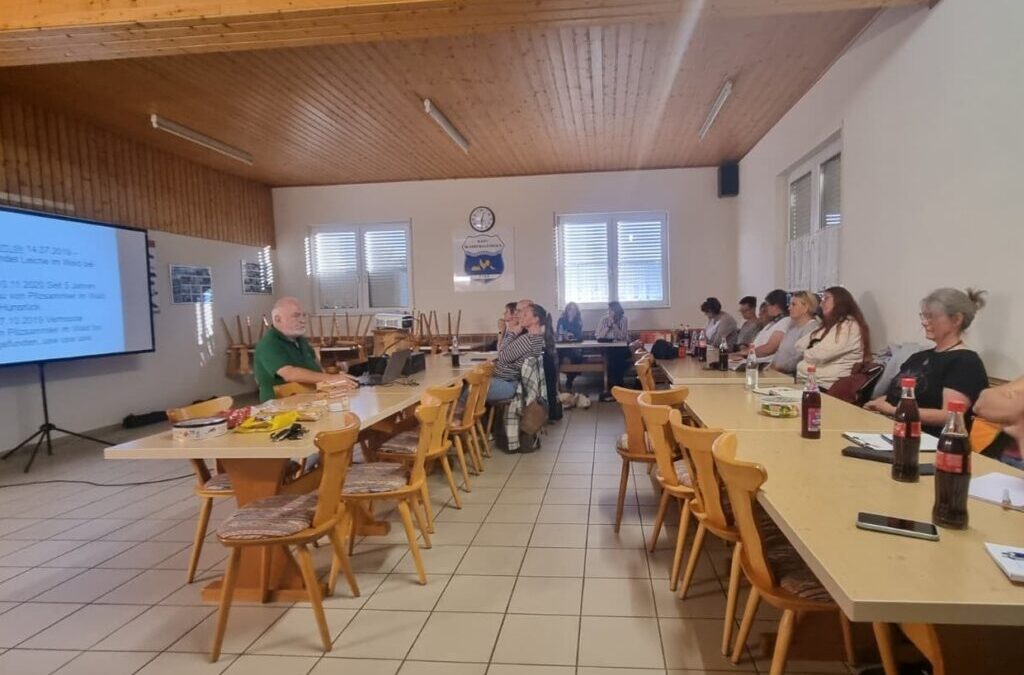 Außergewöhnliche Geruchswelt: Suchhunde-Teams lernen, noch genauer hinzusehen